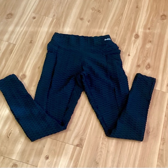 Boom Booty Anti-Cellulite Leggings - Picture 3 of 9